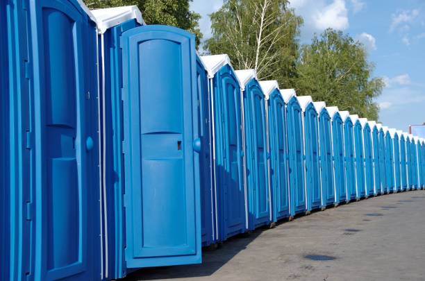 Best Portable restroom trailer rental  in Fort Plain, NY